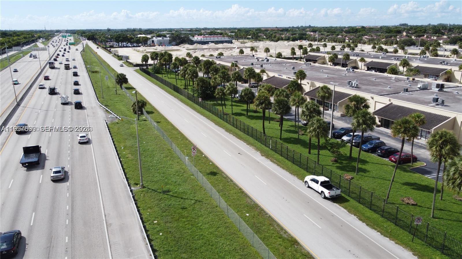 6187 NW 167th St H18