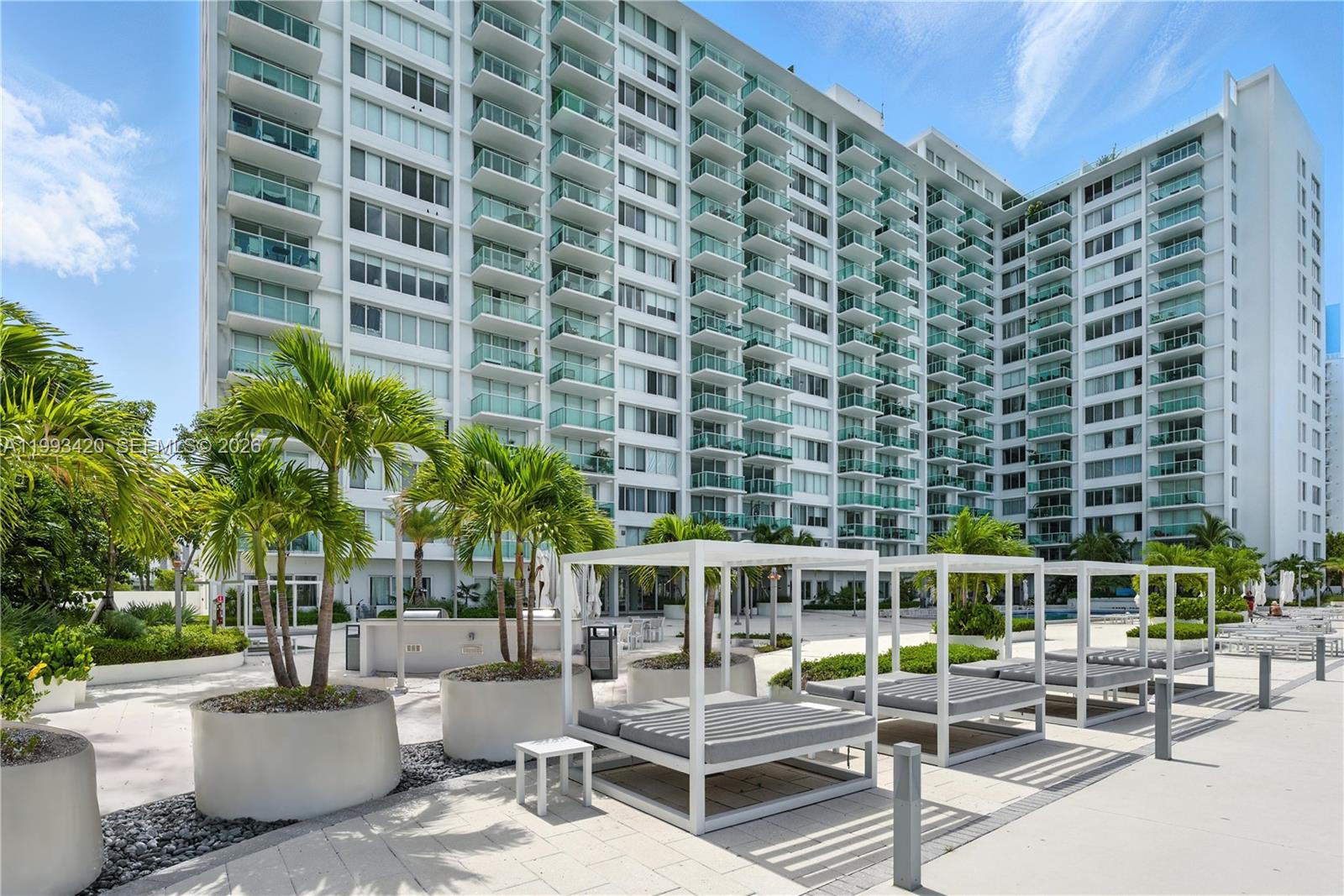 MIRADOR 1200 CONDO - Residential