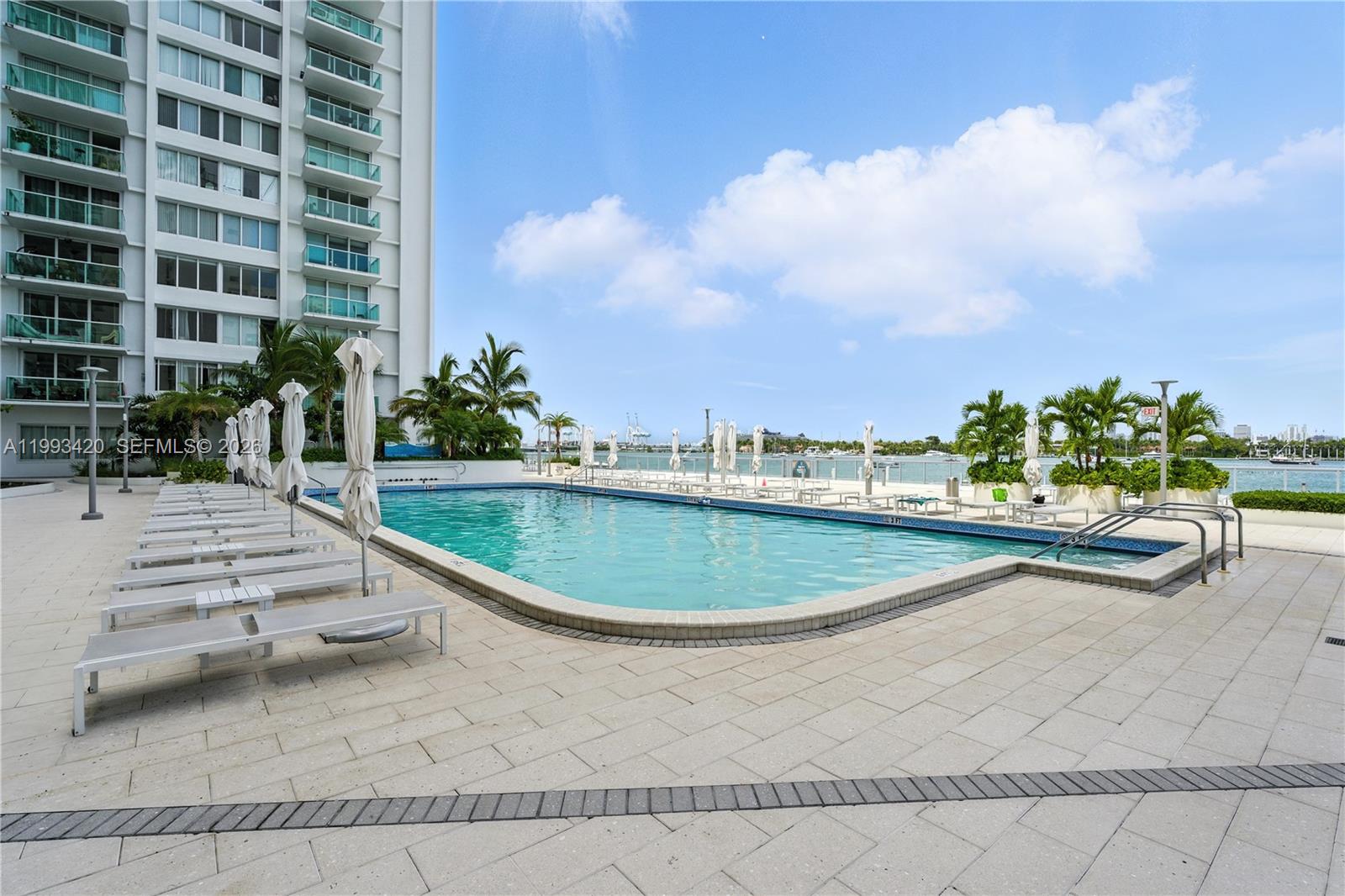 MIRADOR 1200 CONDO - Residential