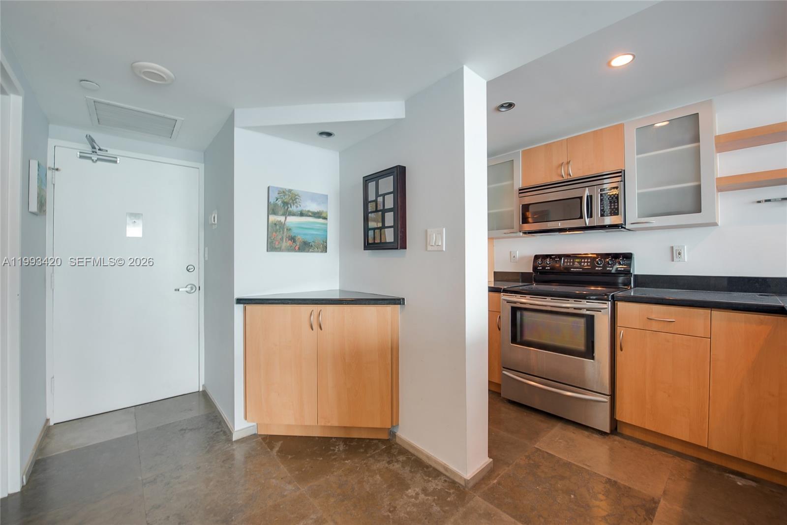 MIRADOR 1200 CONDO - Residential