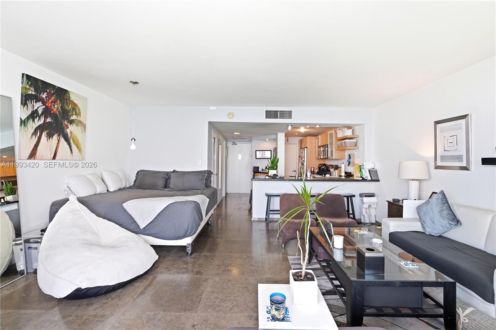 MIRADOR 1200 CONDO - Residential