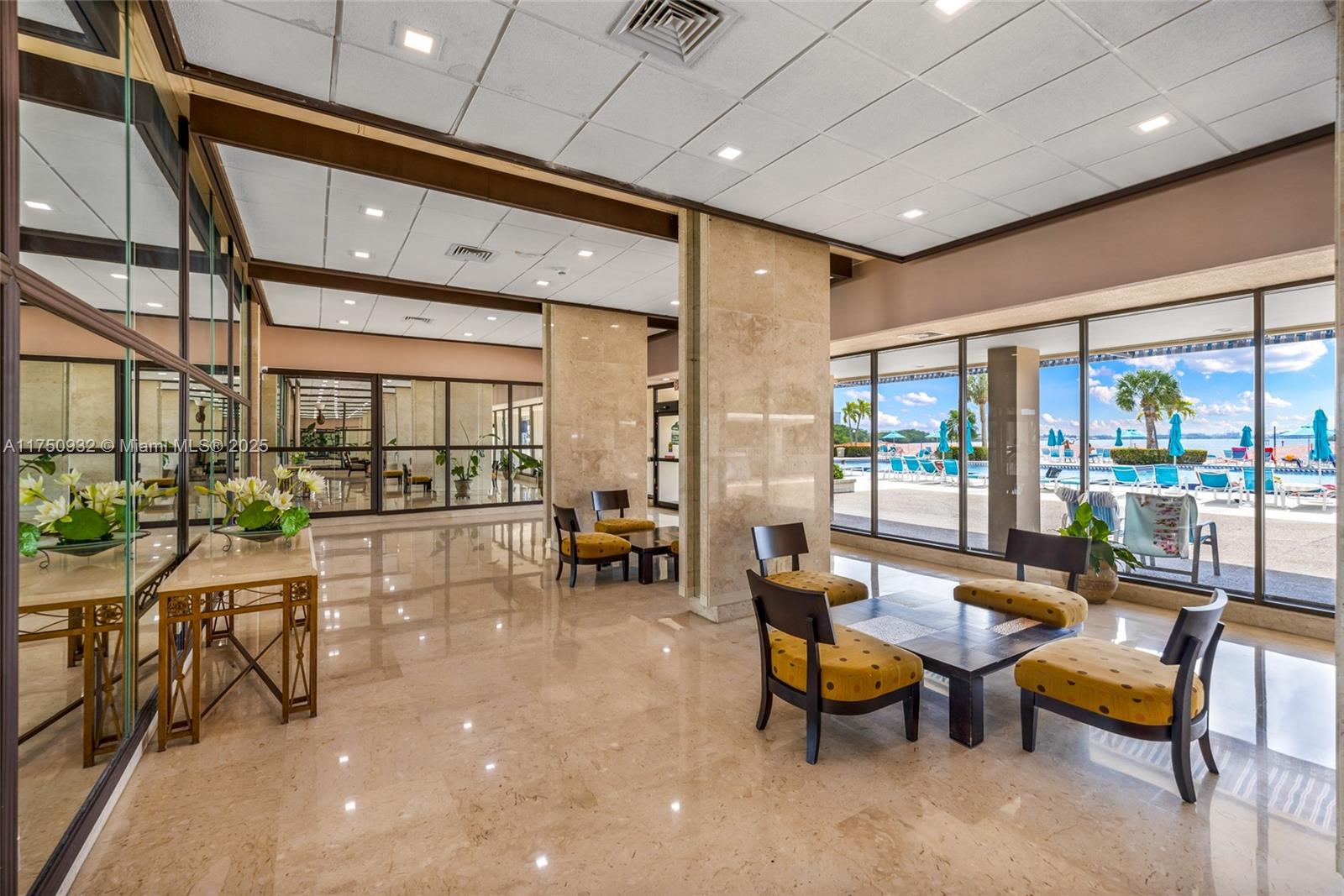 ARLEN HOUSE CONDO - Residential