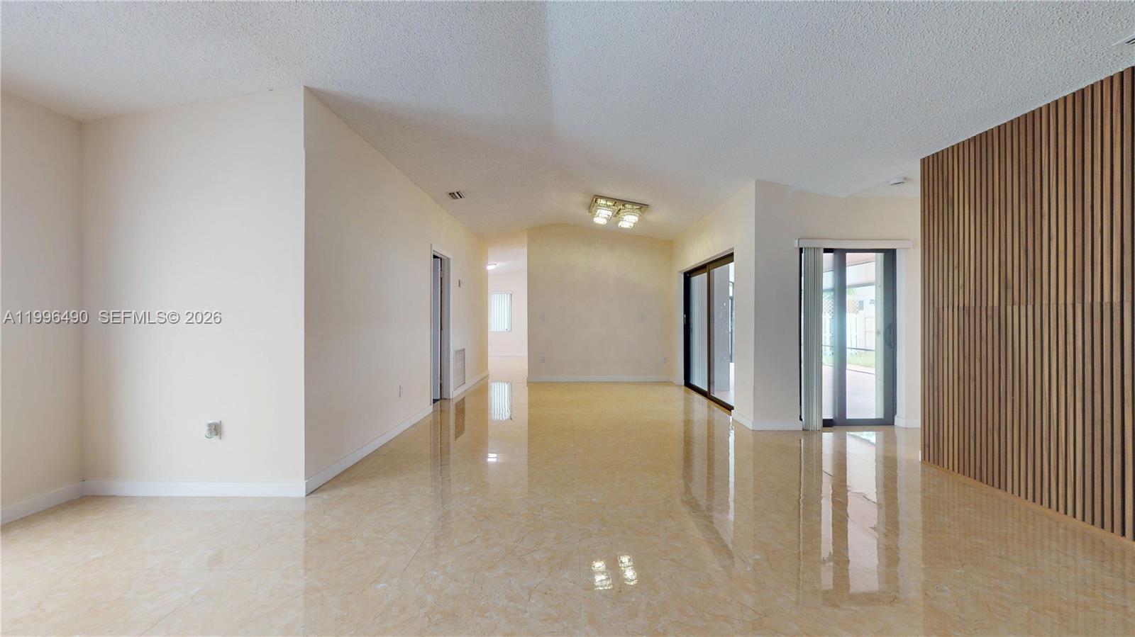 1ST ADDN TO WOODFIELD - Residential