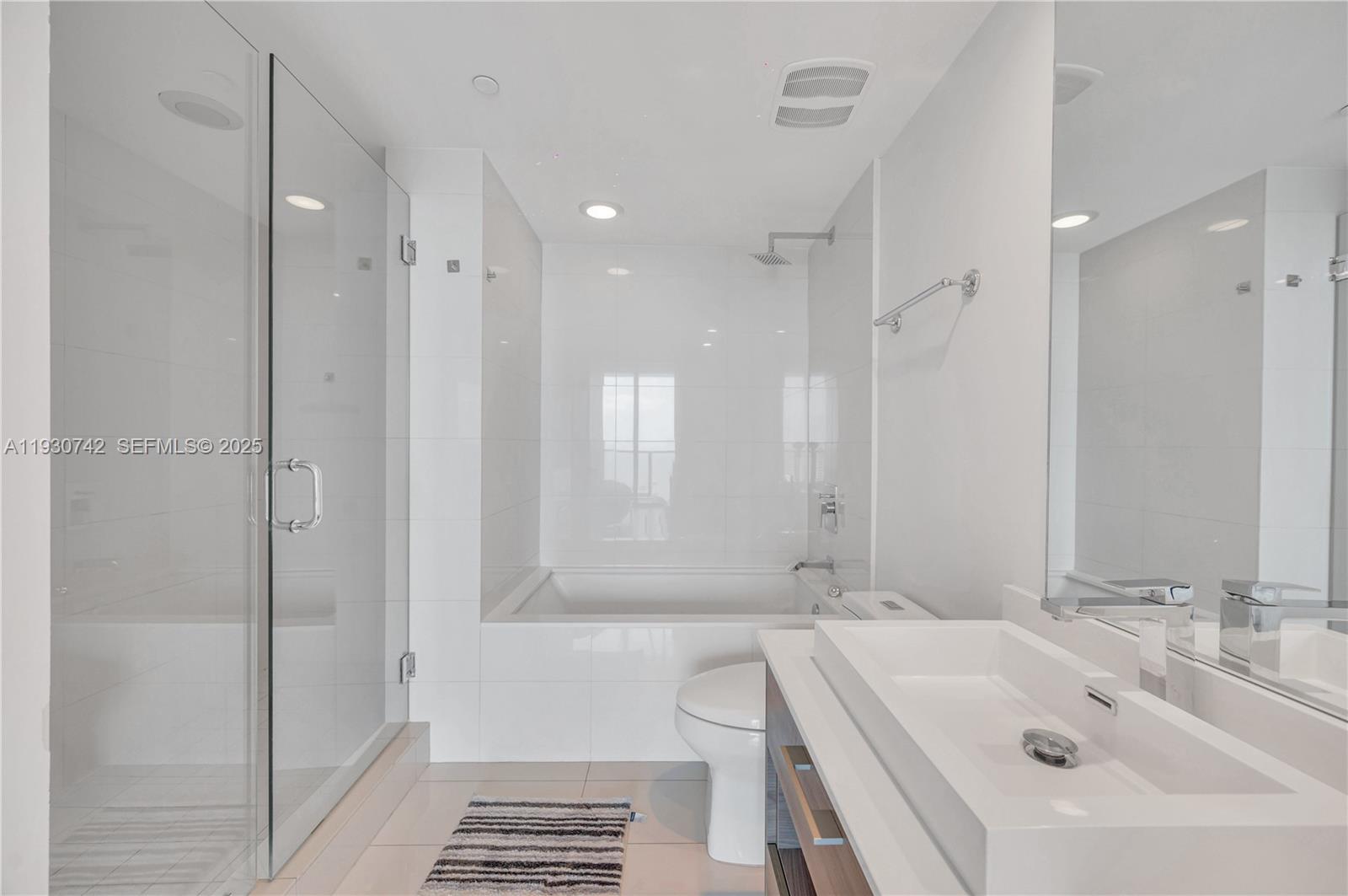 1300 S MIAMI AVENUE CONDO - Residential Lease