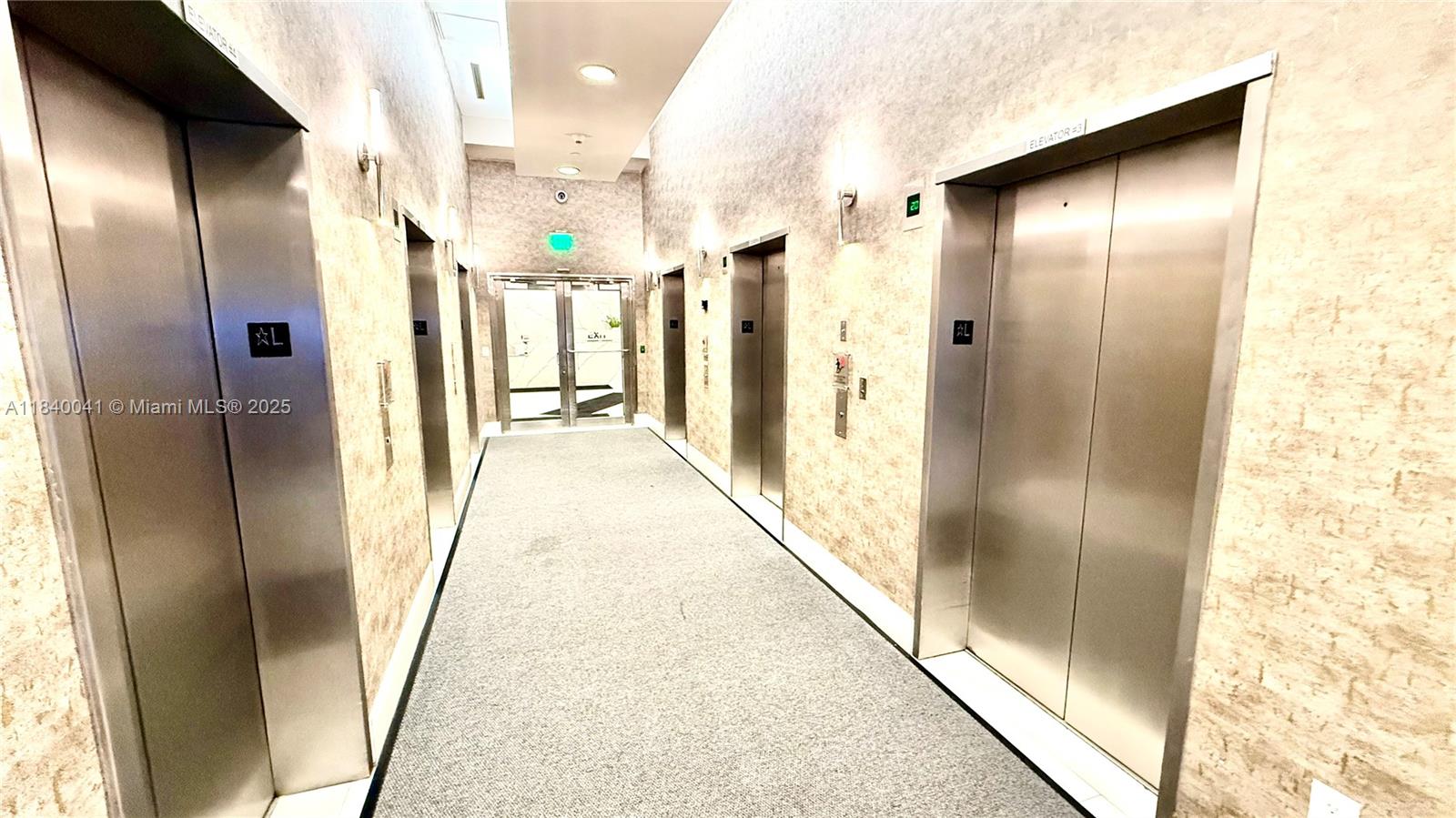 THE CLUB AT BRICKELL BAY - Residential