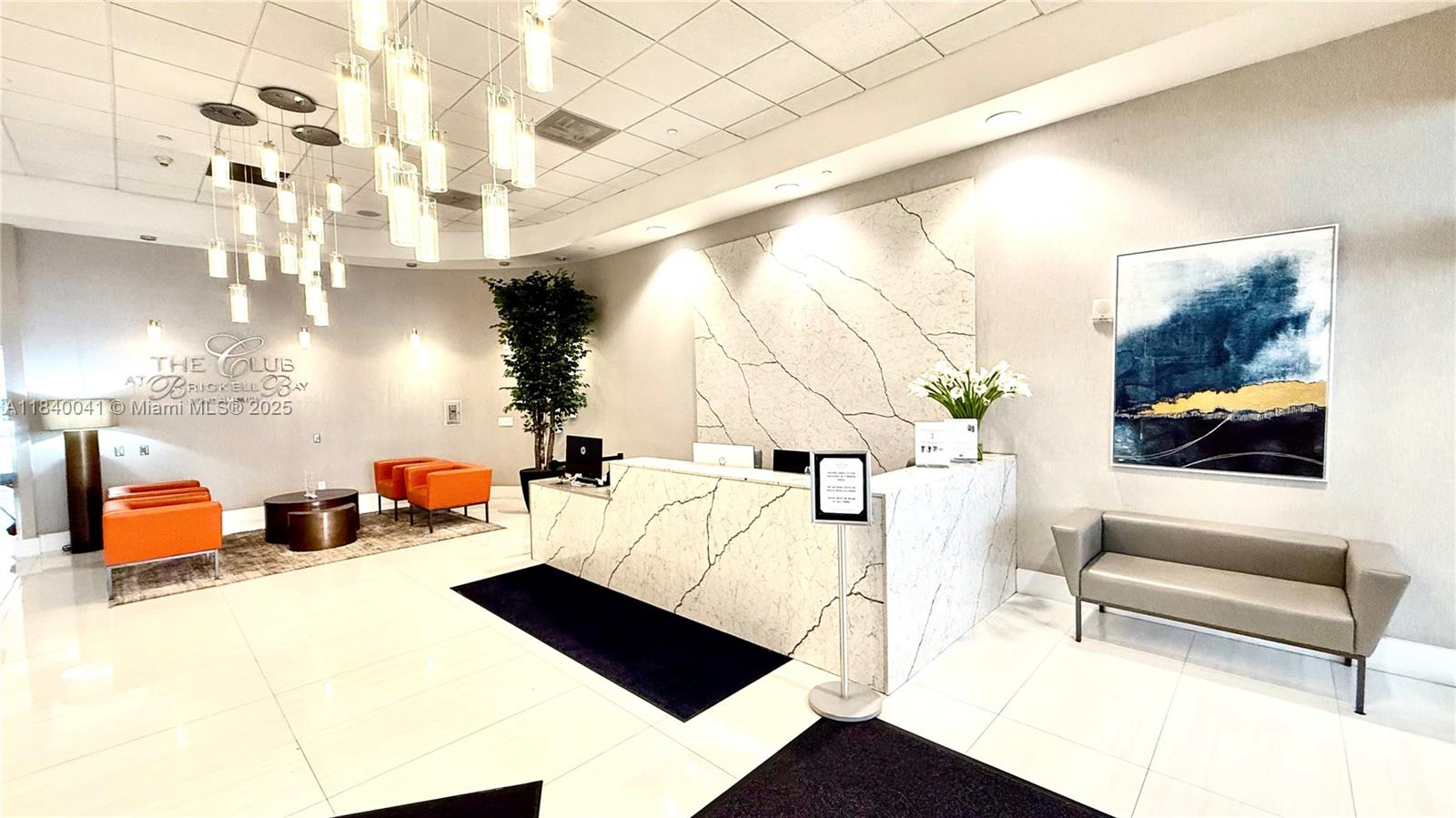 THE CLUB AT BRICKELL BAY - Residential