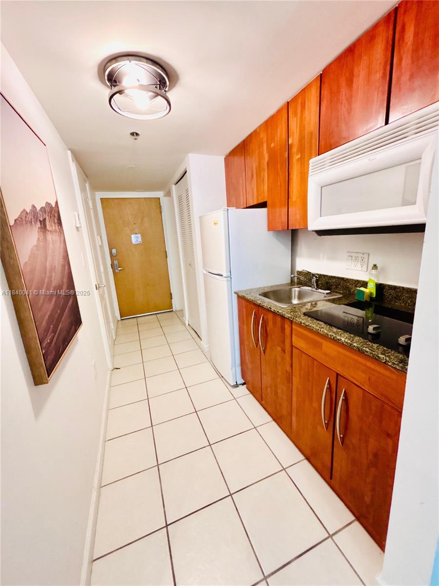 THE CLUB AT BRICKELL BAY - Residential