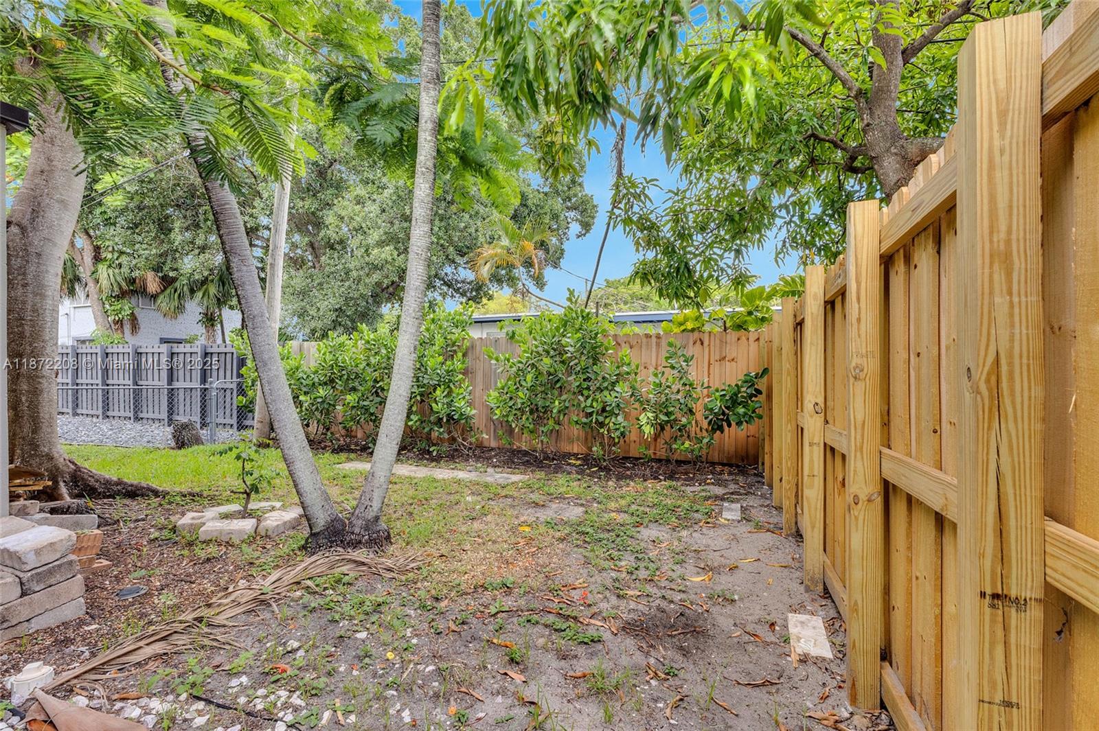 WAVERLY PLACE - Residential Lease