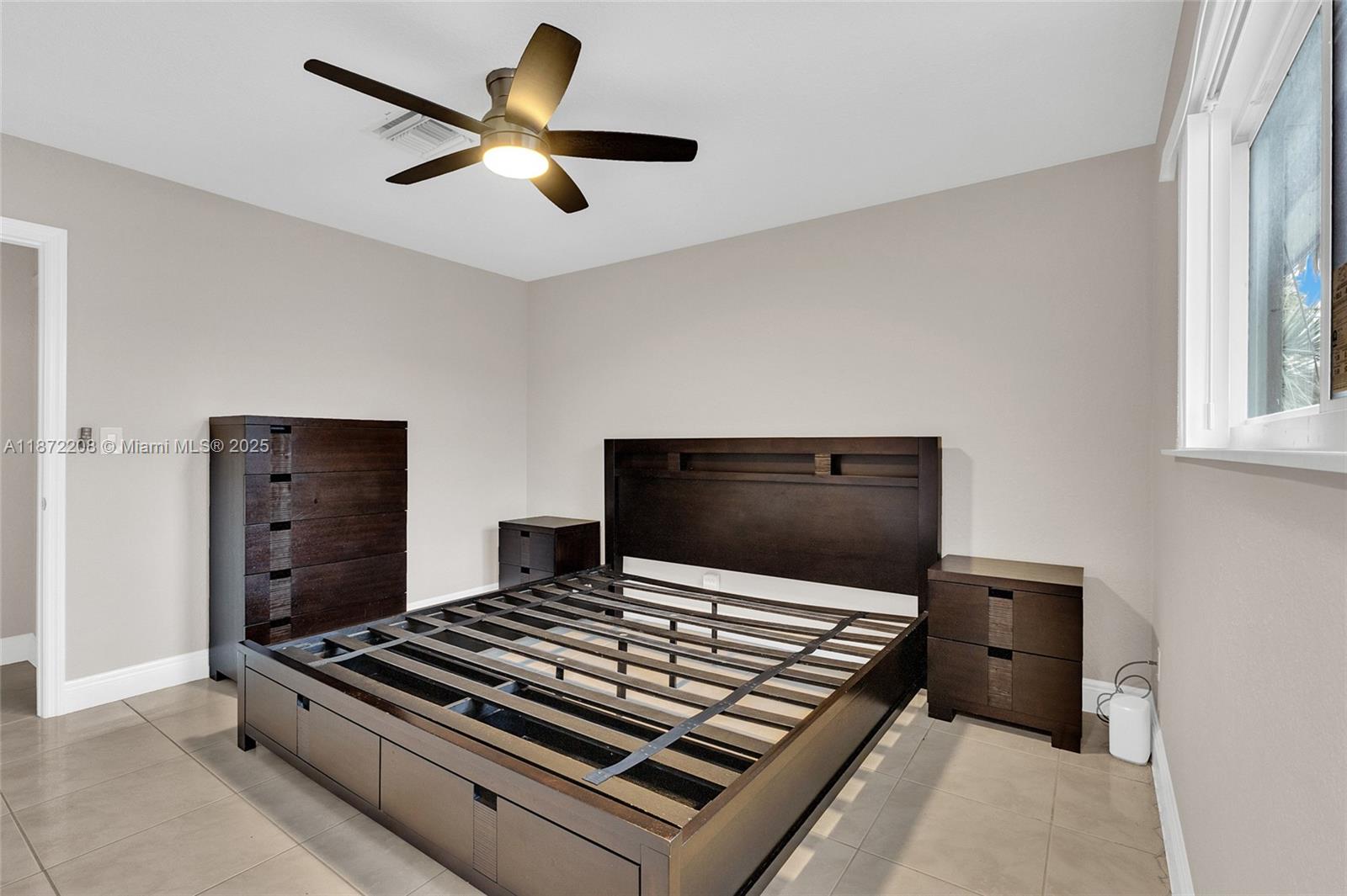 WAVERLY PLACE - Residential Lease