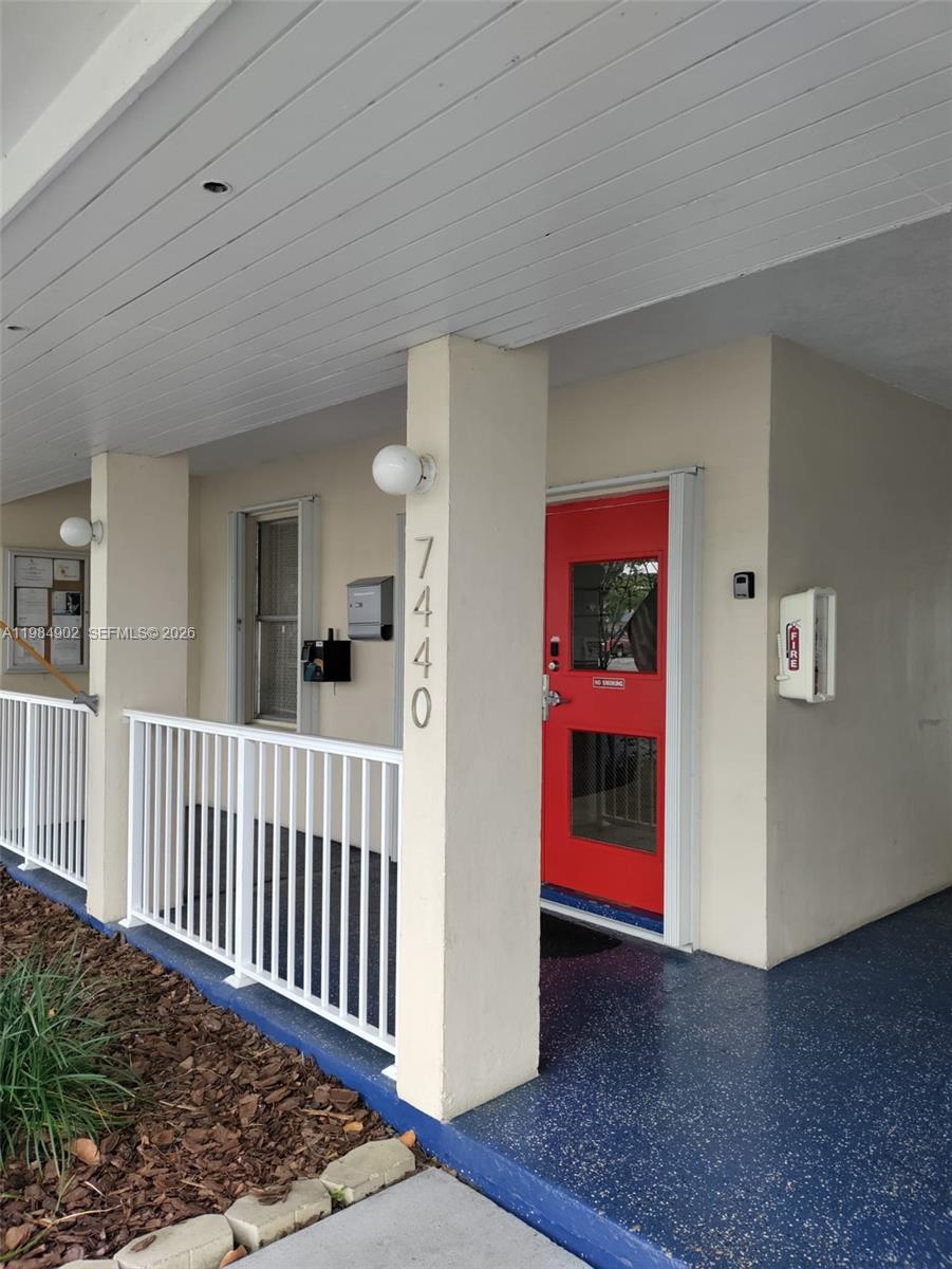 VILLAGE AT DADELAND CONDO - Residential