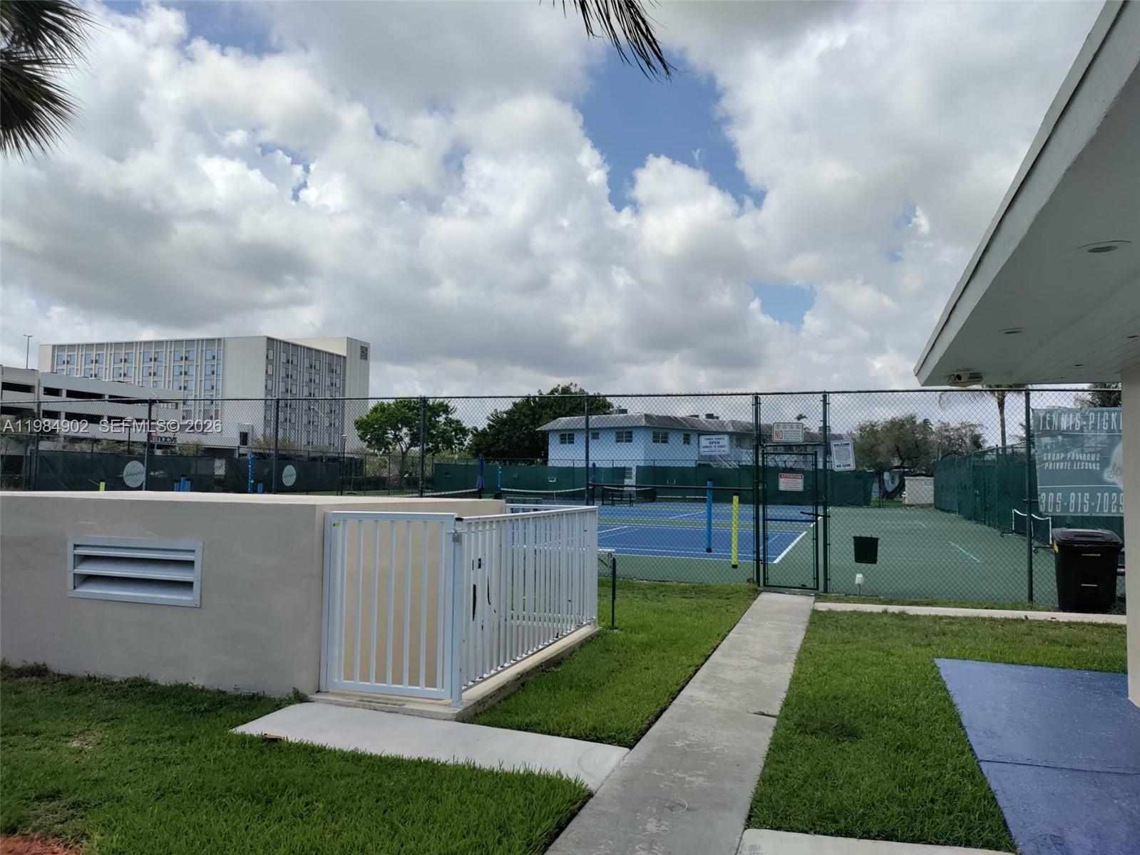 VILLAGE AT DADELAND CONDO - Residential