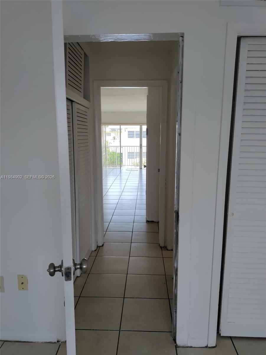 VILLAGE AT DADELAND CONDO - Residential