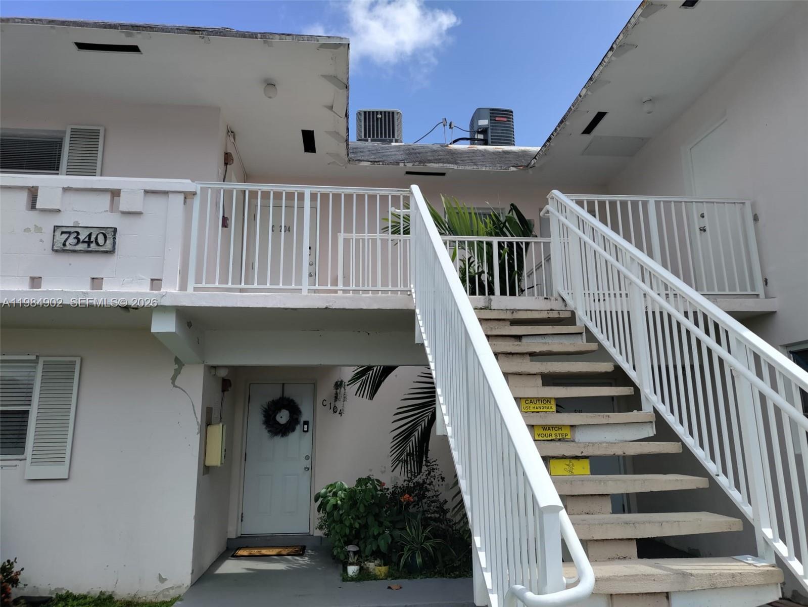 VILLAGE AT DADELAND CONDO - Residential