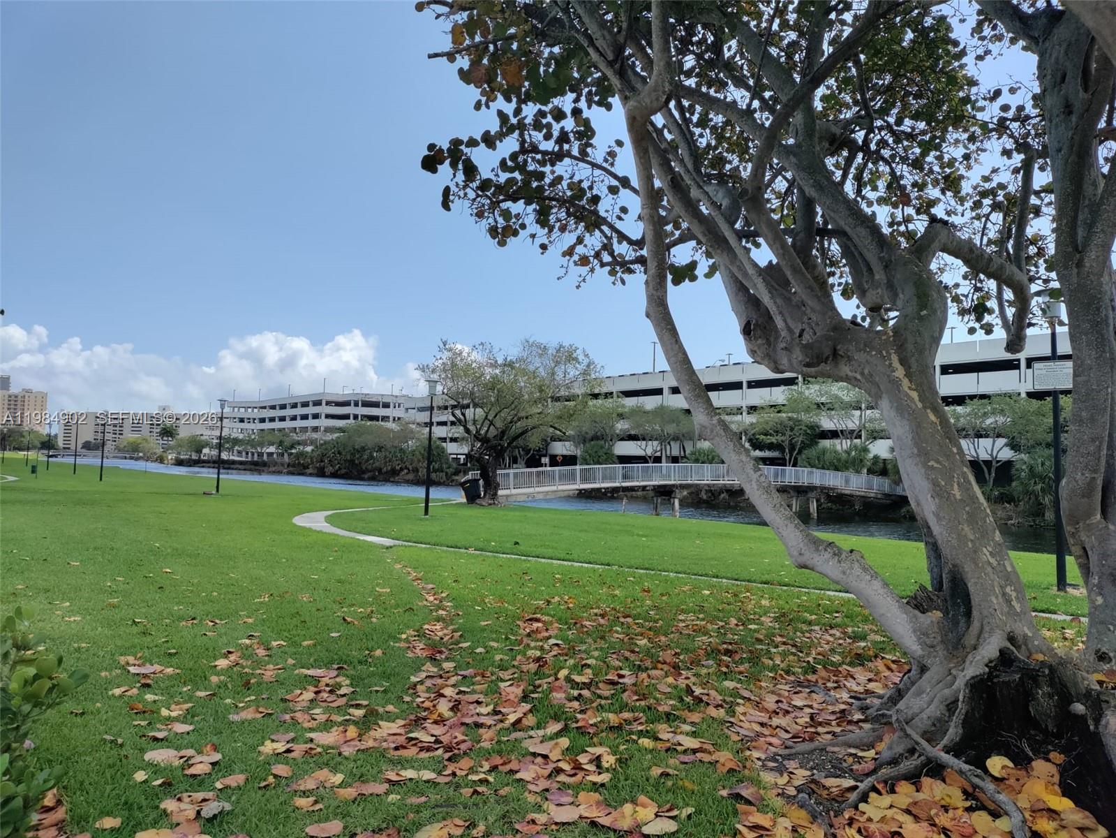 VILLAGE AT DADELAND CONDO - Residential