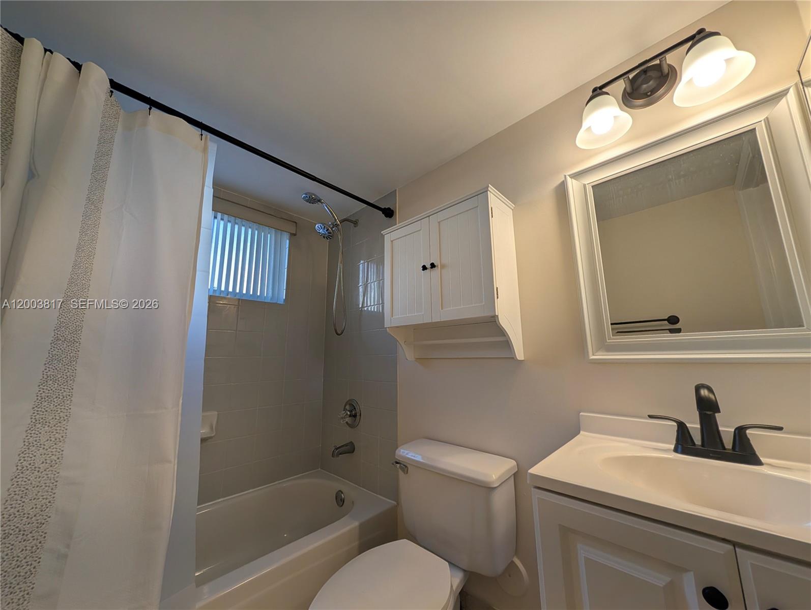 IMAGES OF KENDALL CONDO - Residential