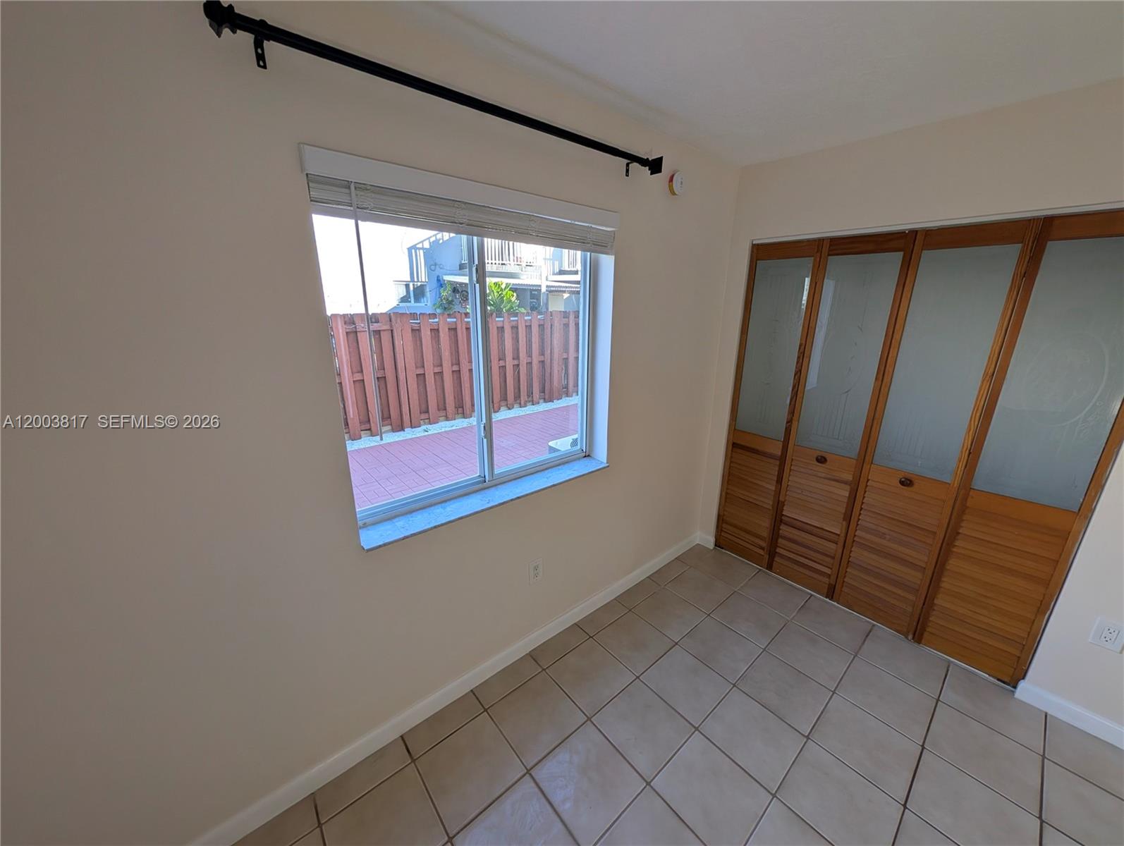 IMAGES OF KENDALL CONDO - Residential