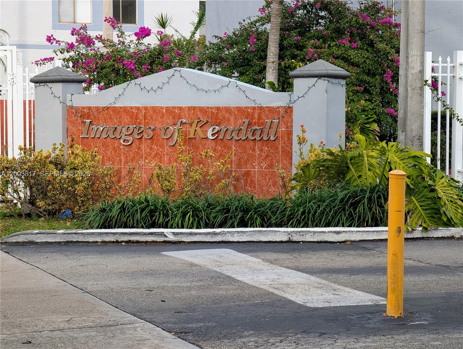 IMAGES OF KENDALL CONDO - Residential