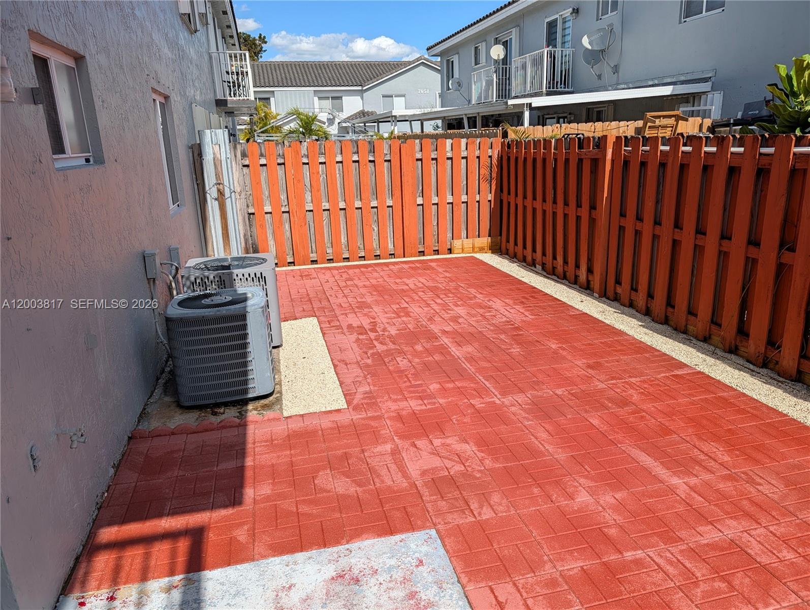 IMAGES OF KENDALL CONDO - Residential