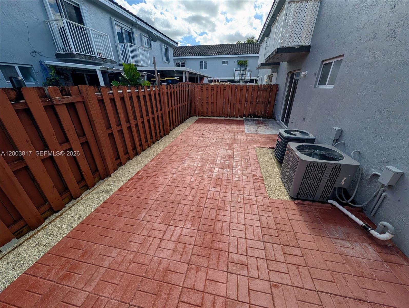 IMAGES OF KENDALL CONDO - Residential