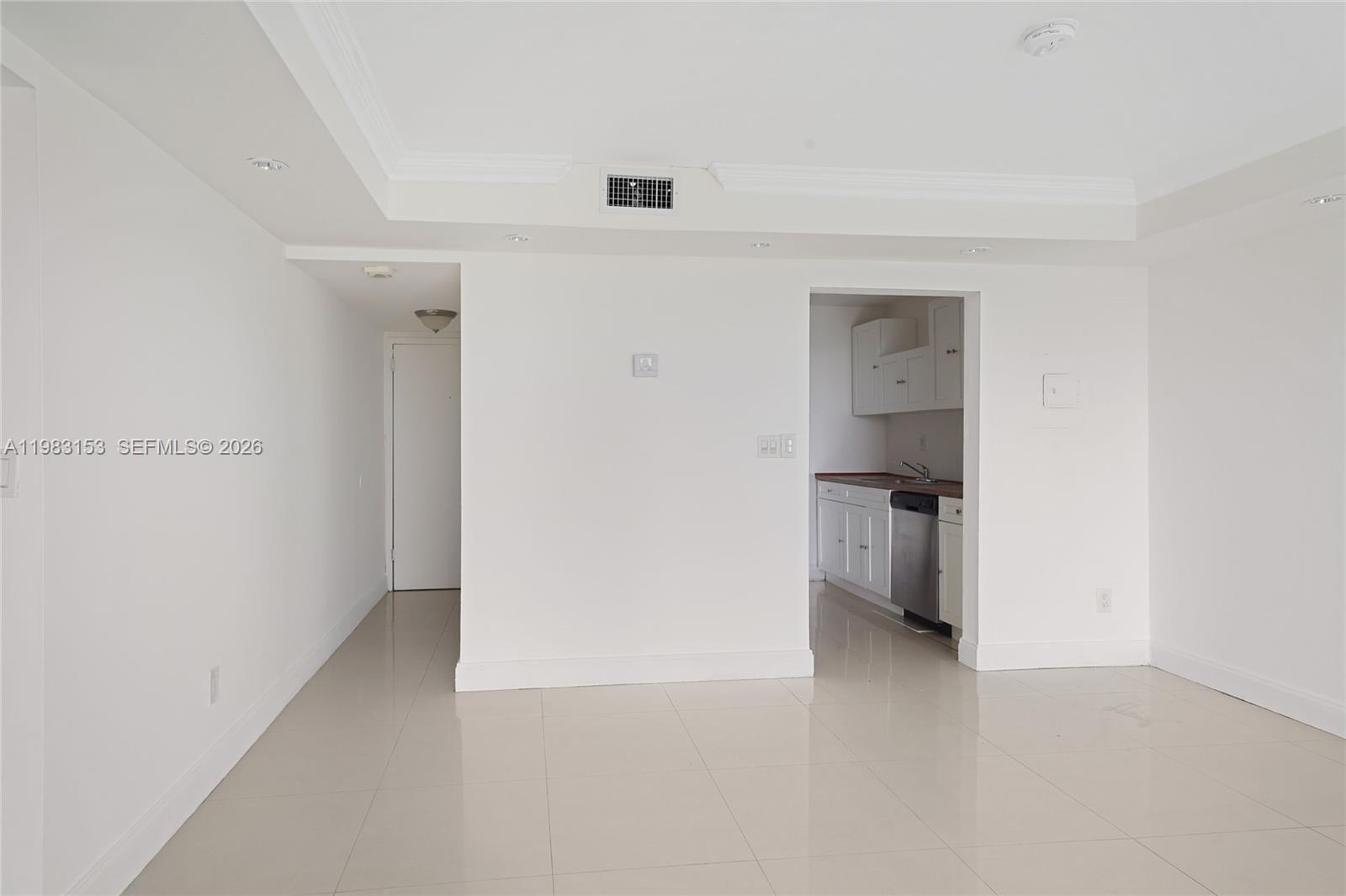 KEYSTONE TOWERS CONDO - Residential Lease