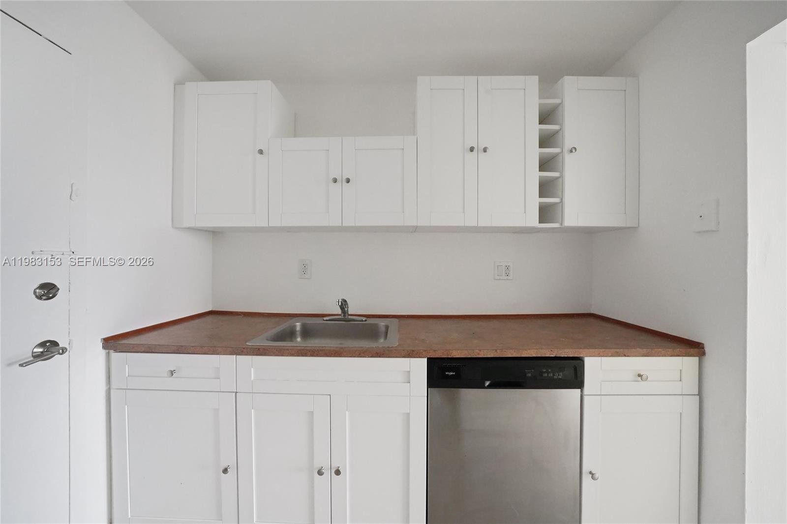 KEYSTONE TOWERS CONDO - Residential Lease