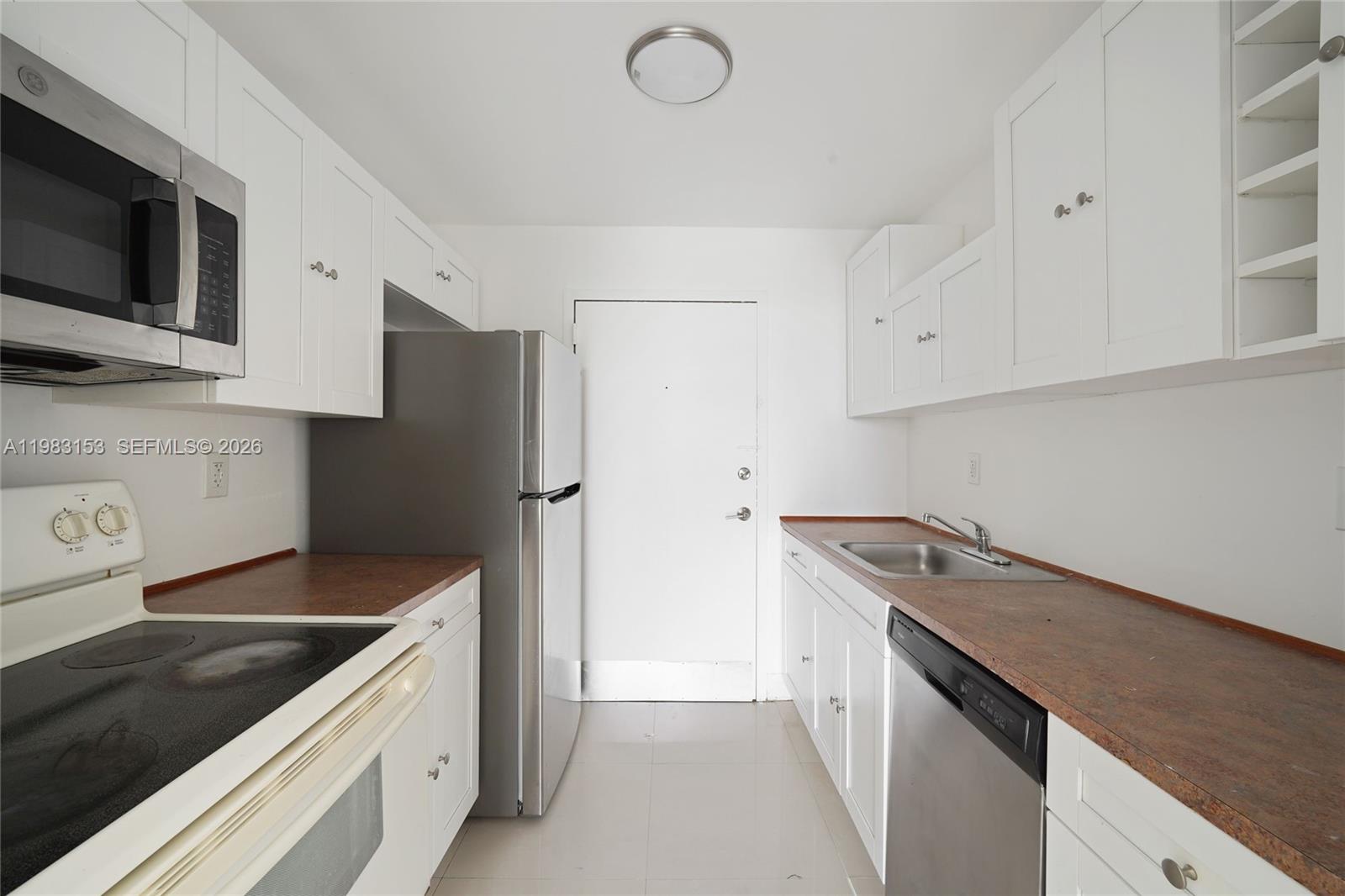 KEYSTONE TOWERS CONDO - Residential Lease