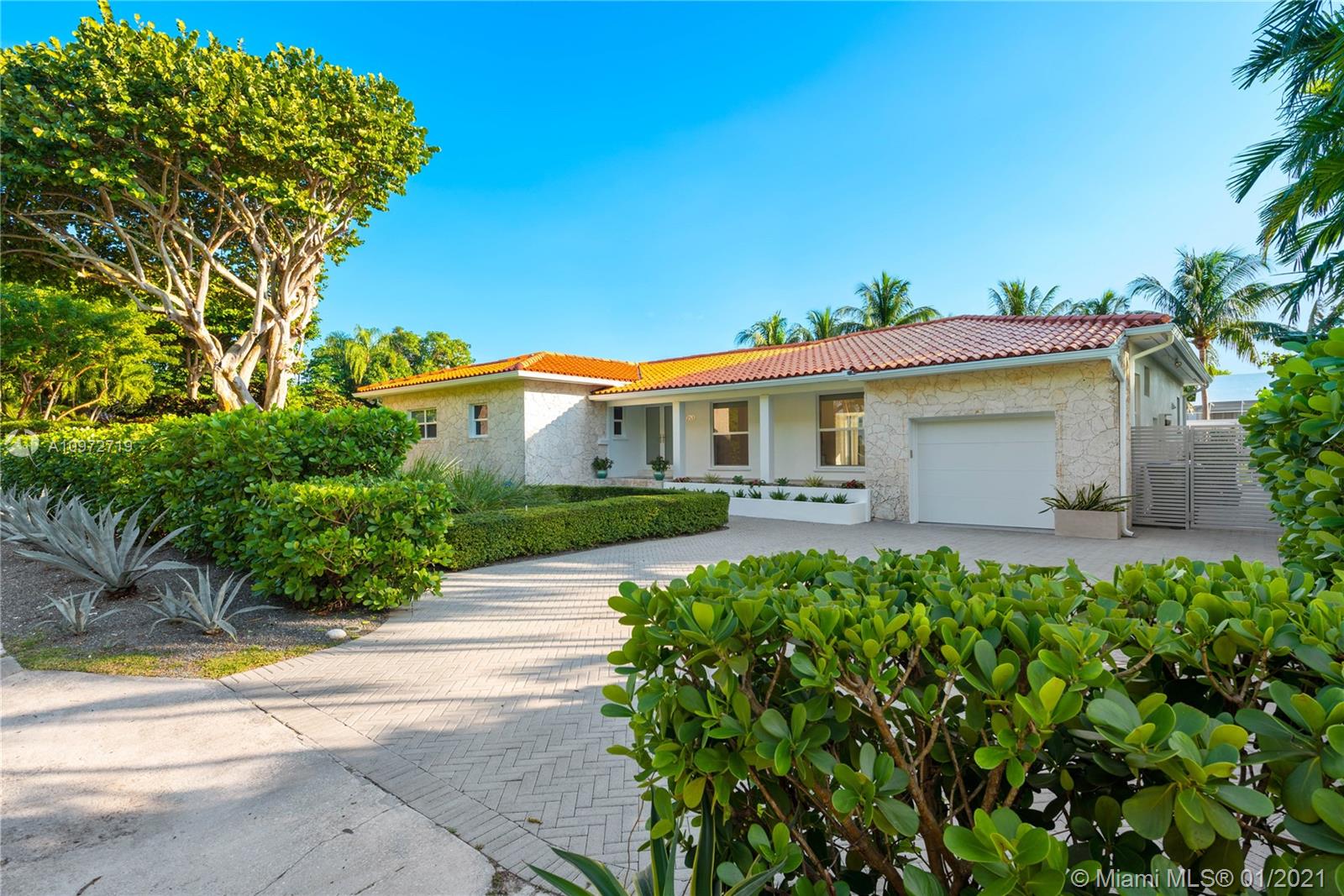 BAY POINT - Residential