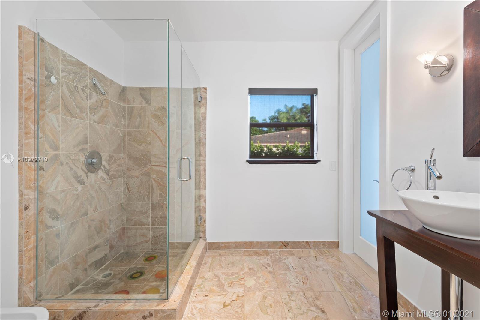 BAY POINT - Residential