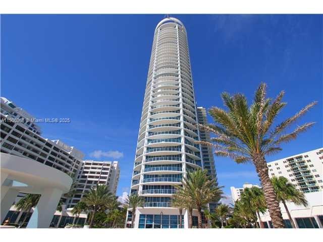 OCEAN PALMS CONDO - Residential Lease
