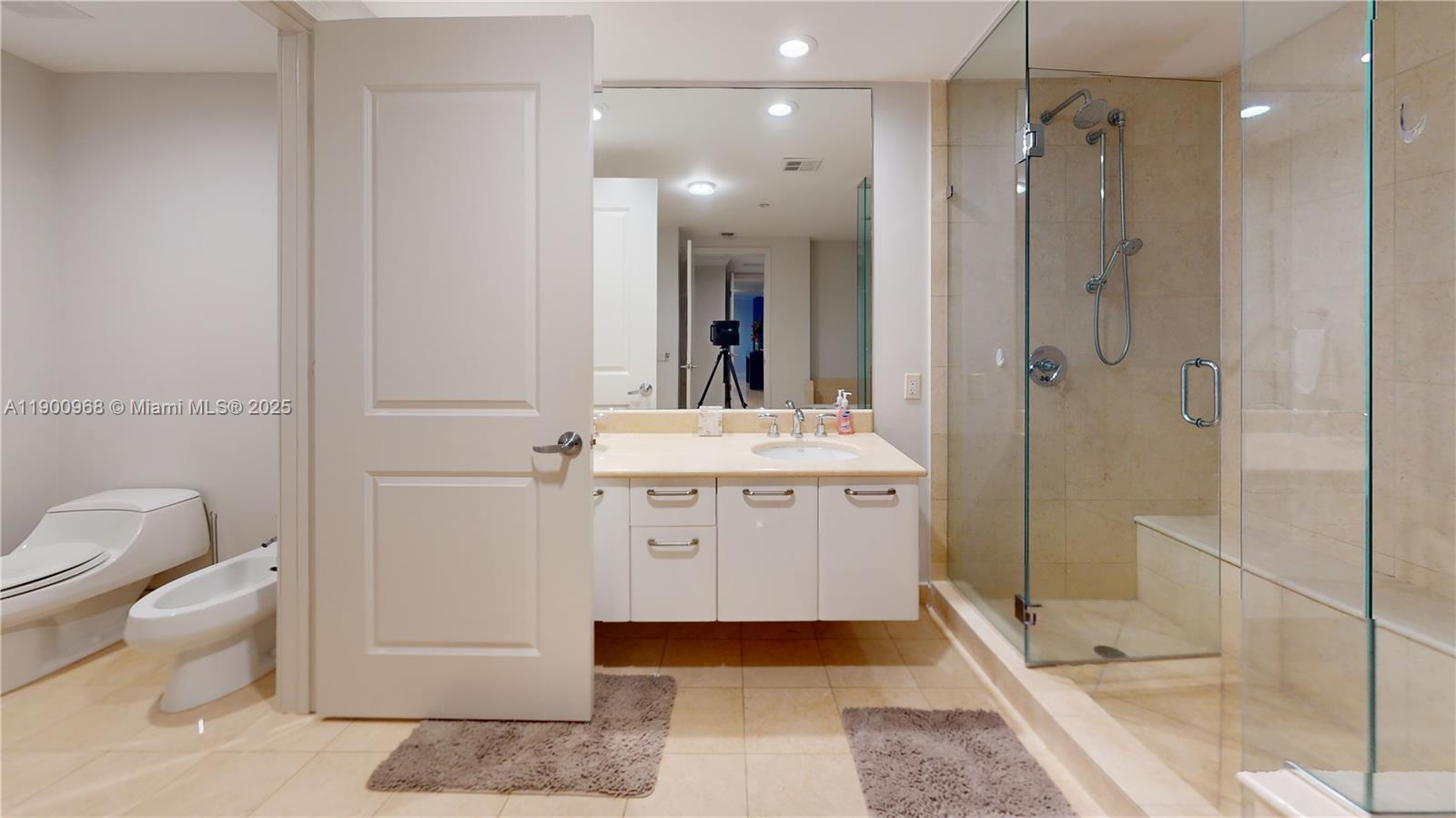 OCEAN PALMS CONDO - Residential Lease