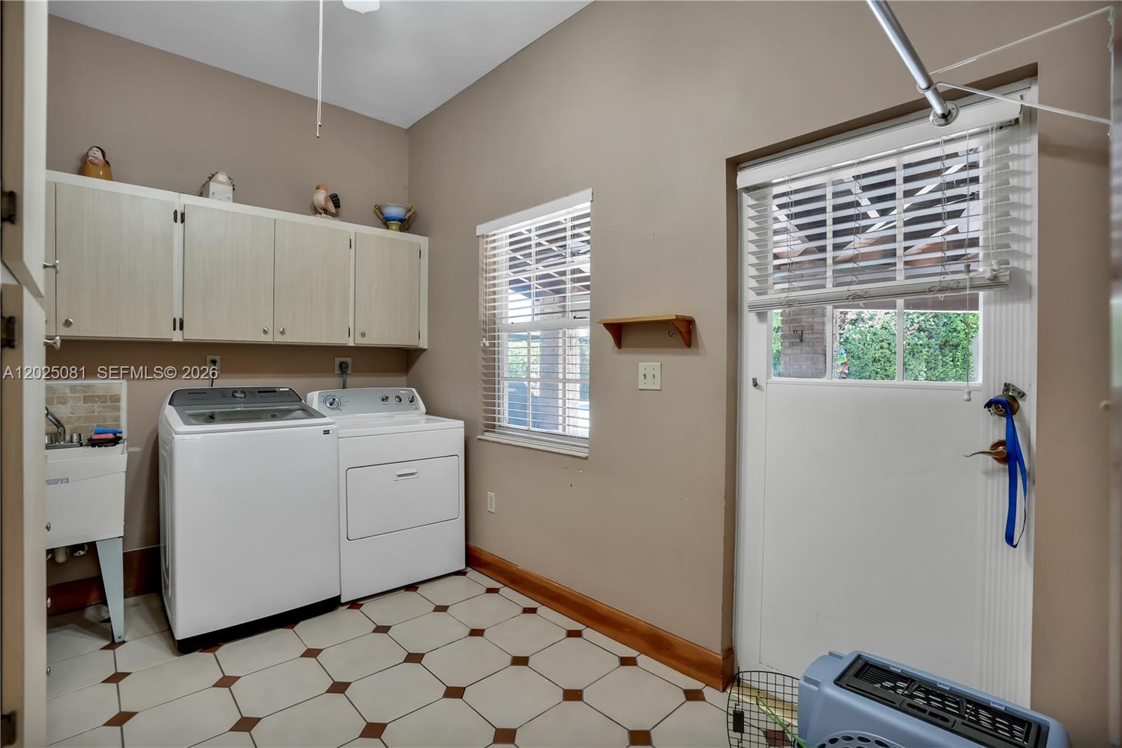DONNA VILLAS - Residential