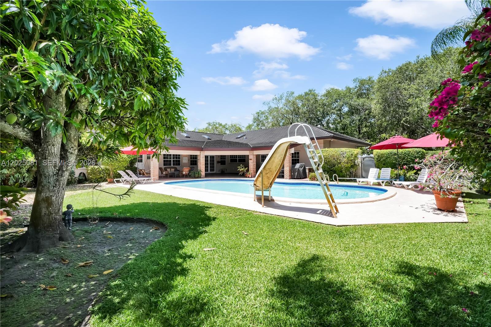 DONNA VILLAS - Residential