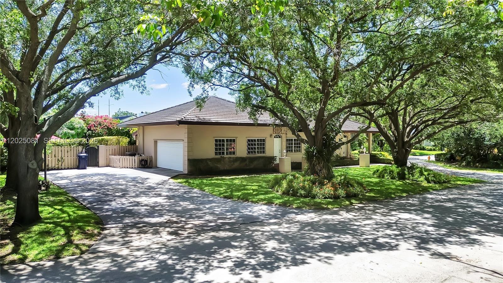 DONNA VILLAS - Residential