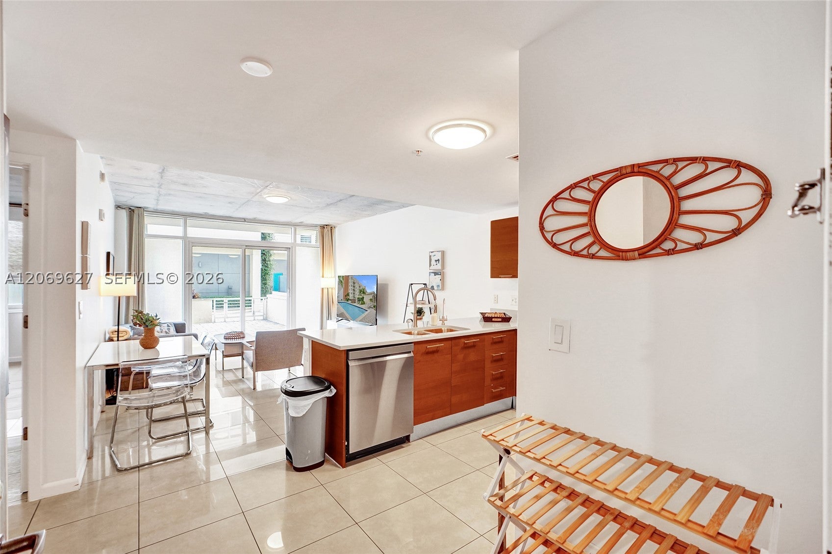 3250 NE 1st Ave 511