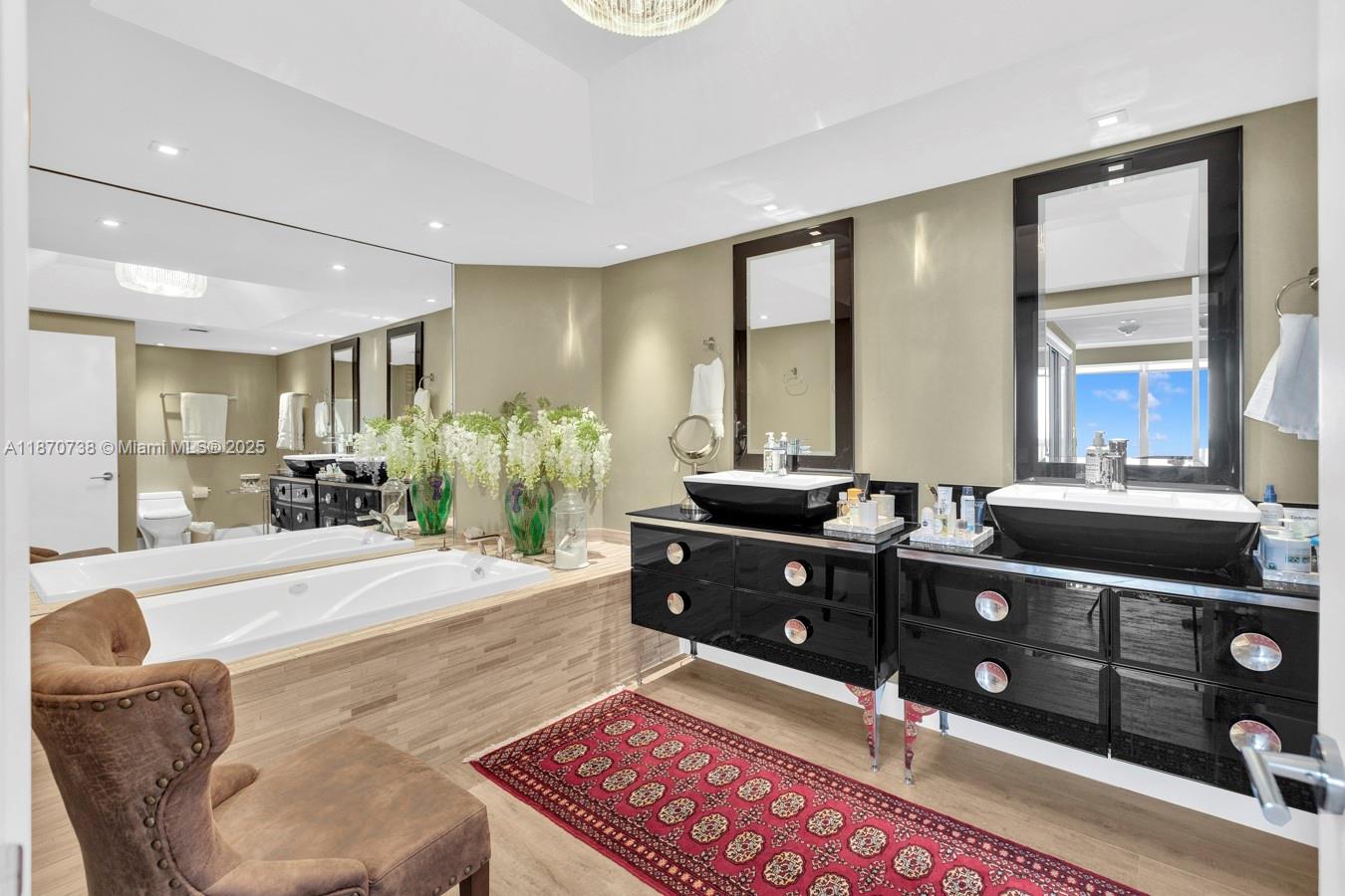 2000 ISL BLVD WILLIAMS IS - Residential