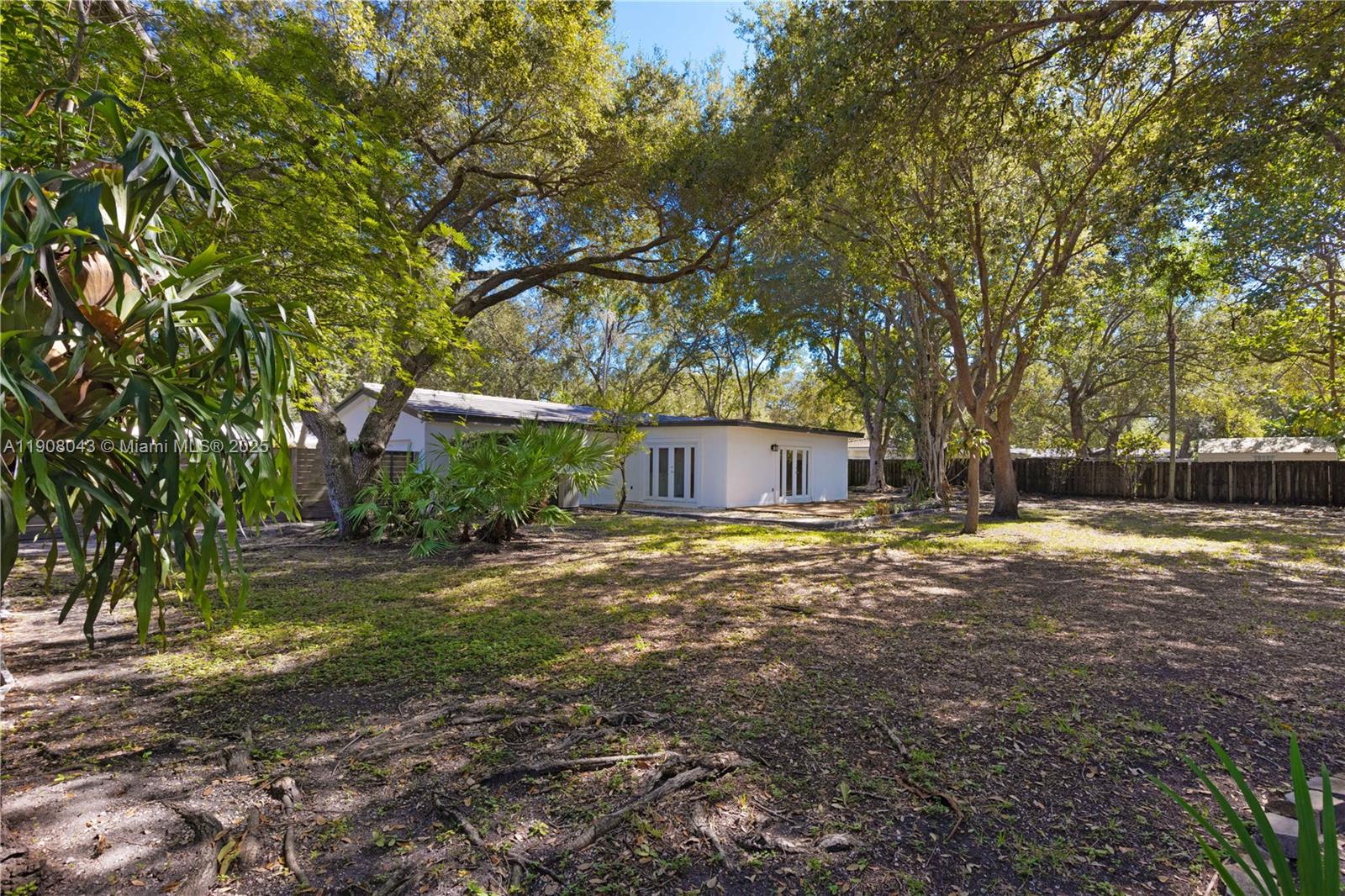 OLD CUTLER SOUTH SEC 2 - Residential Lease