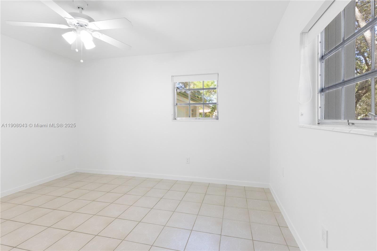 OLD CUTLER SOUTH SEC 2 - Residential Lease