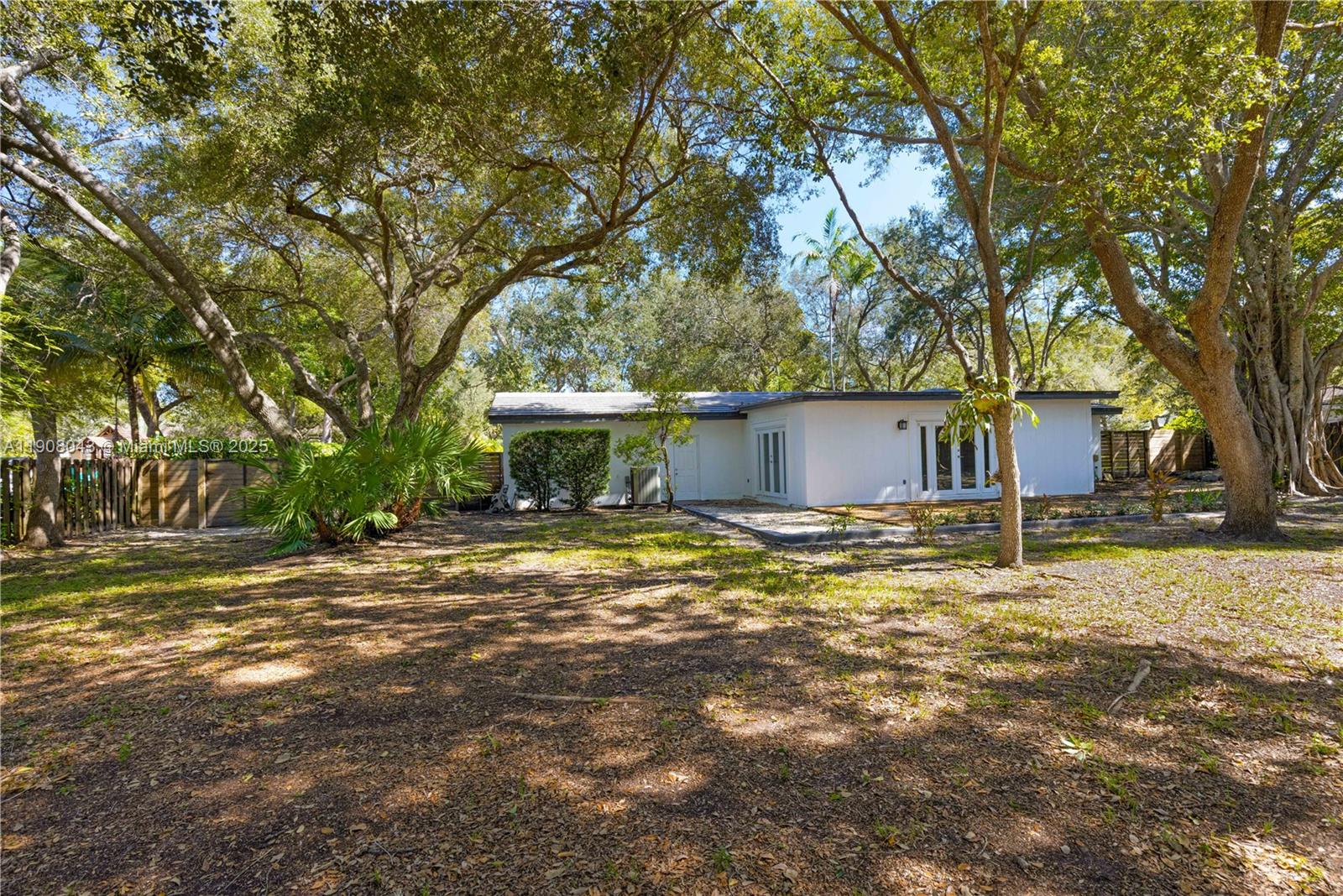 OLD CUTLER SOUTH SEC 2 - Residential Lease