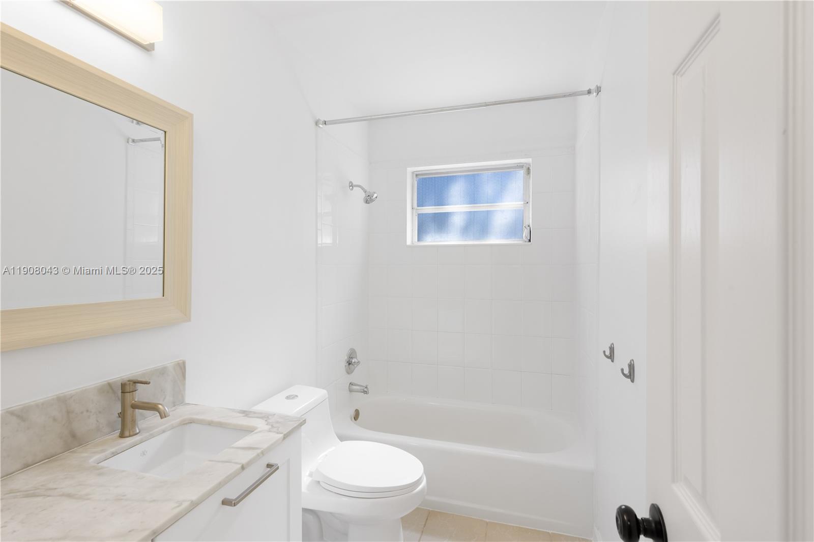 OLD CUTLER SOUTH SEC 2 - Residential Lease