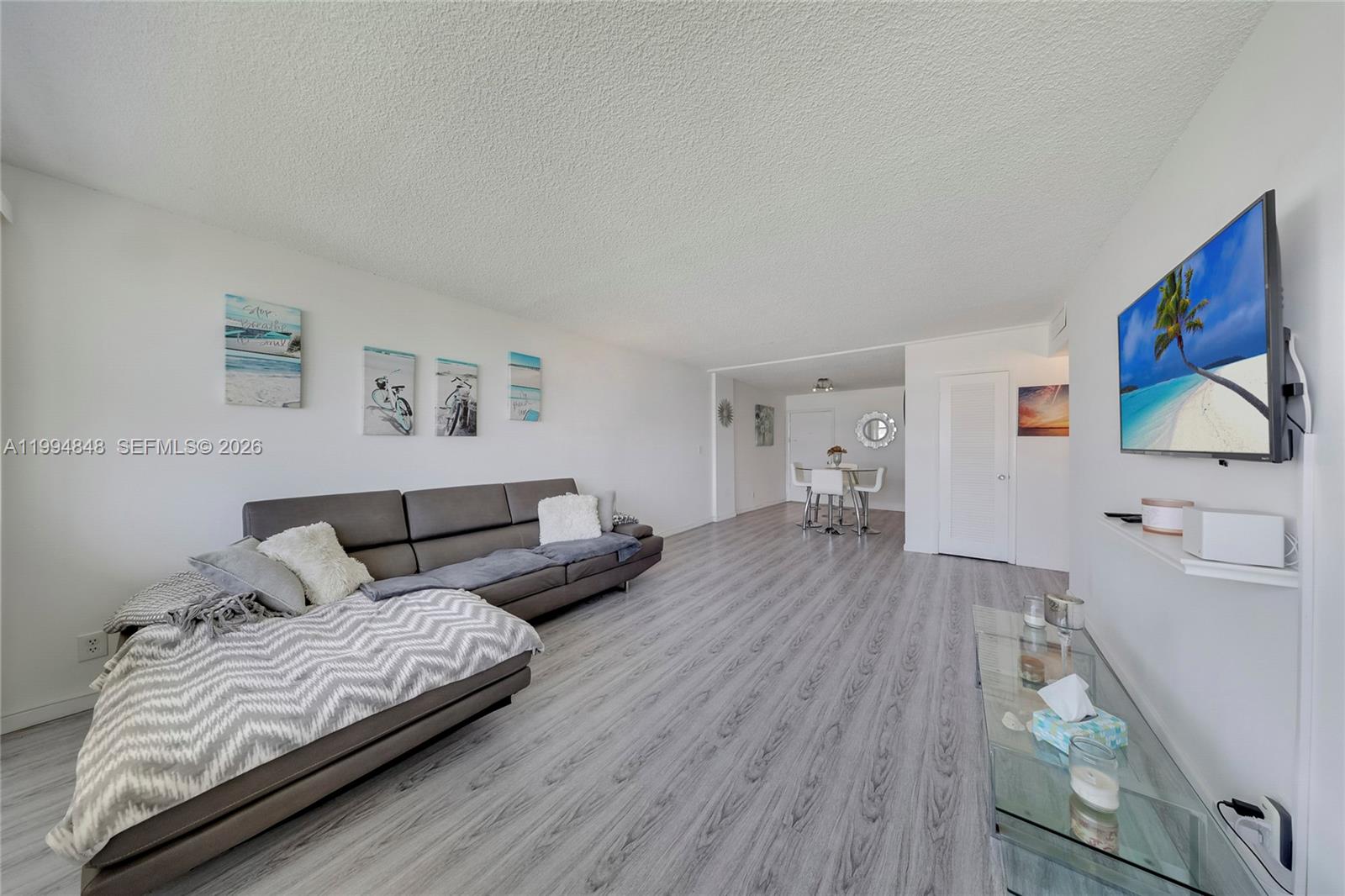 GOLDEN SAILS CONDO - Residential