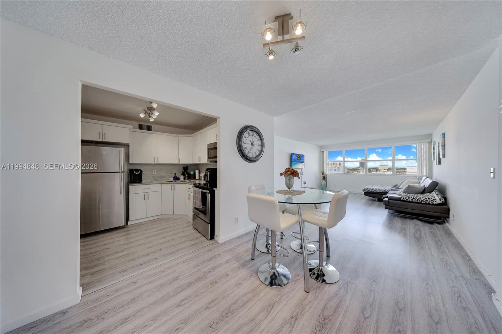 GOLDEN SAILS CONDO - Residential