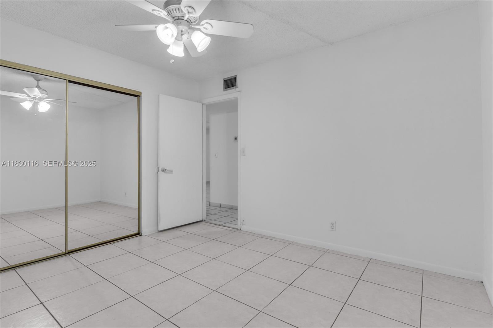 VISTA DEL LAGO CONDO PH 2 - Residential