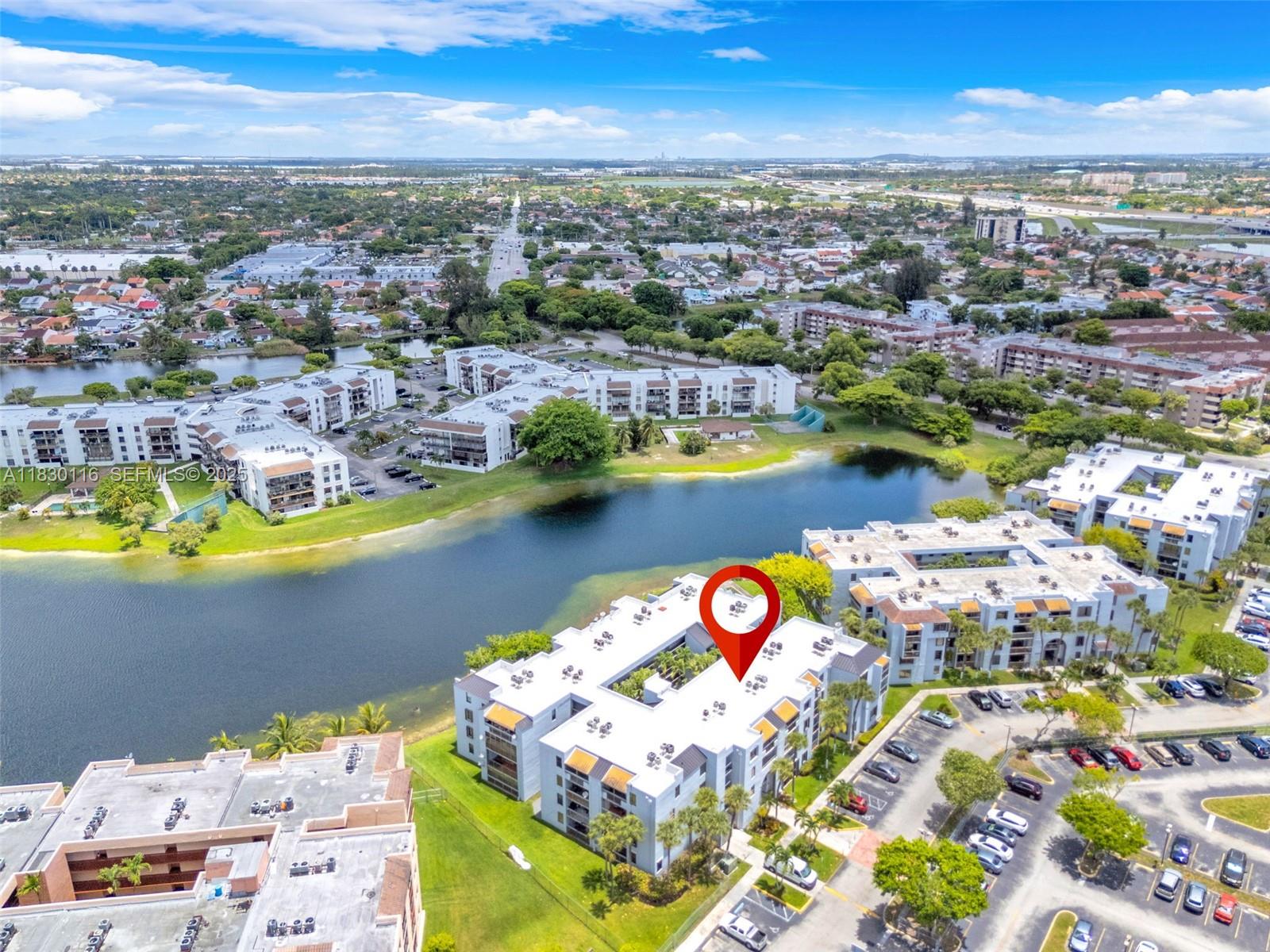 VISTA DEL LAGO CONDO PH 2 - Residential