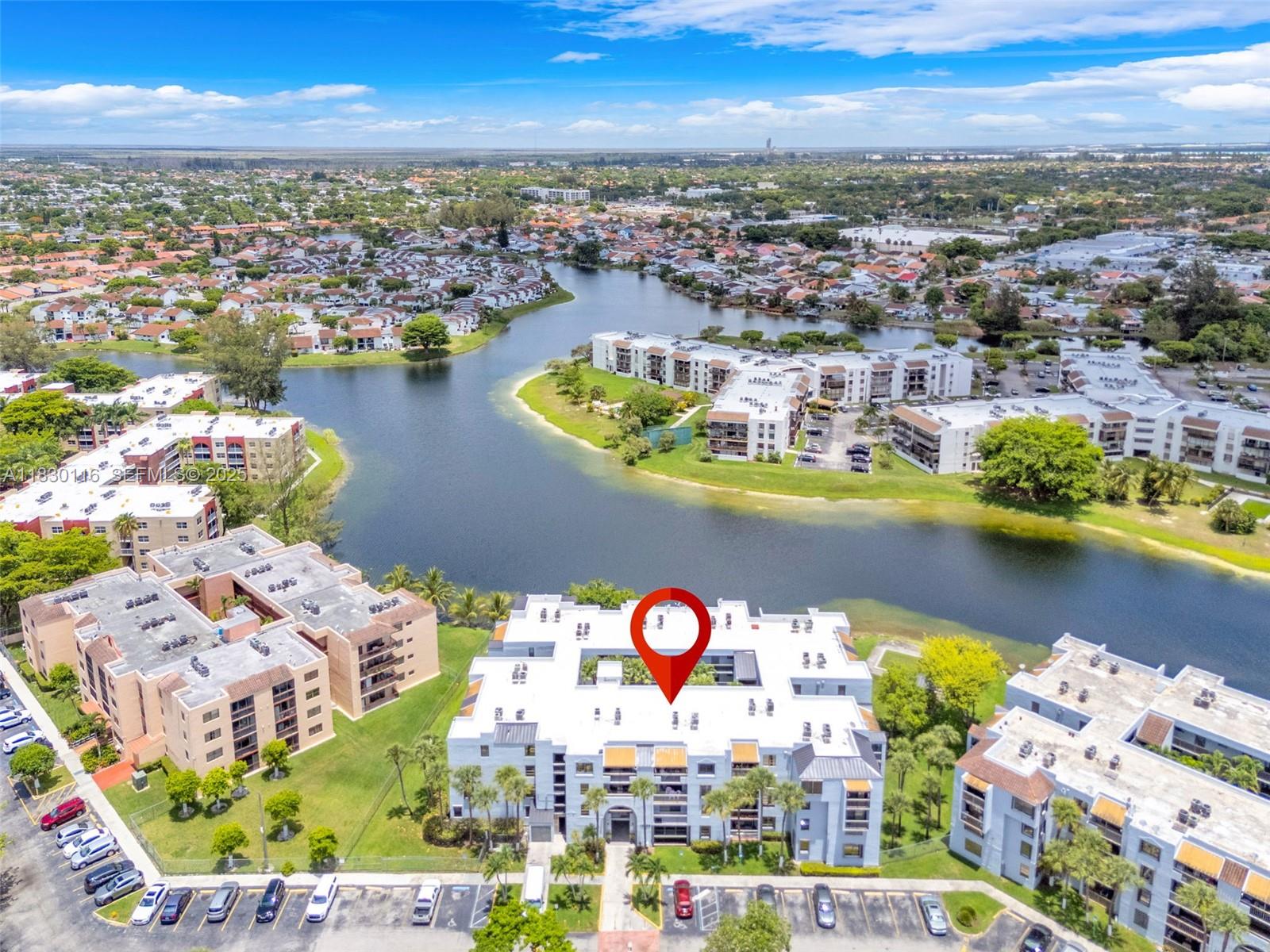 VISTA DEL LAGO CONDO PH 2 - Residential