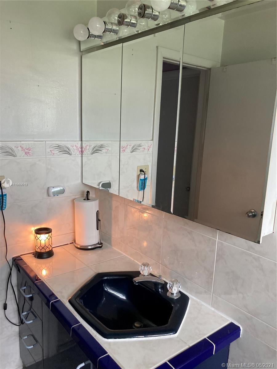 PINE SHORE SEC 4 - Residential