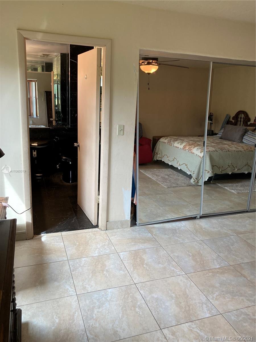 PINE SHORE SEC 4 - Residential