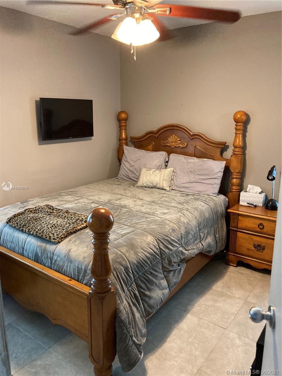 PINE SHORE SEC 4 - Residential