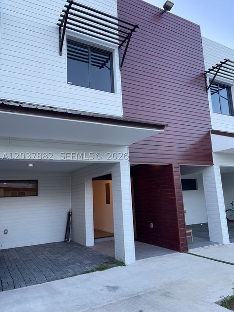 Photo of 916 NW 8th St #4, Florida City, FL 33034 (MLS # A12037882)
