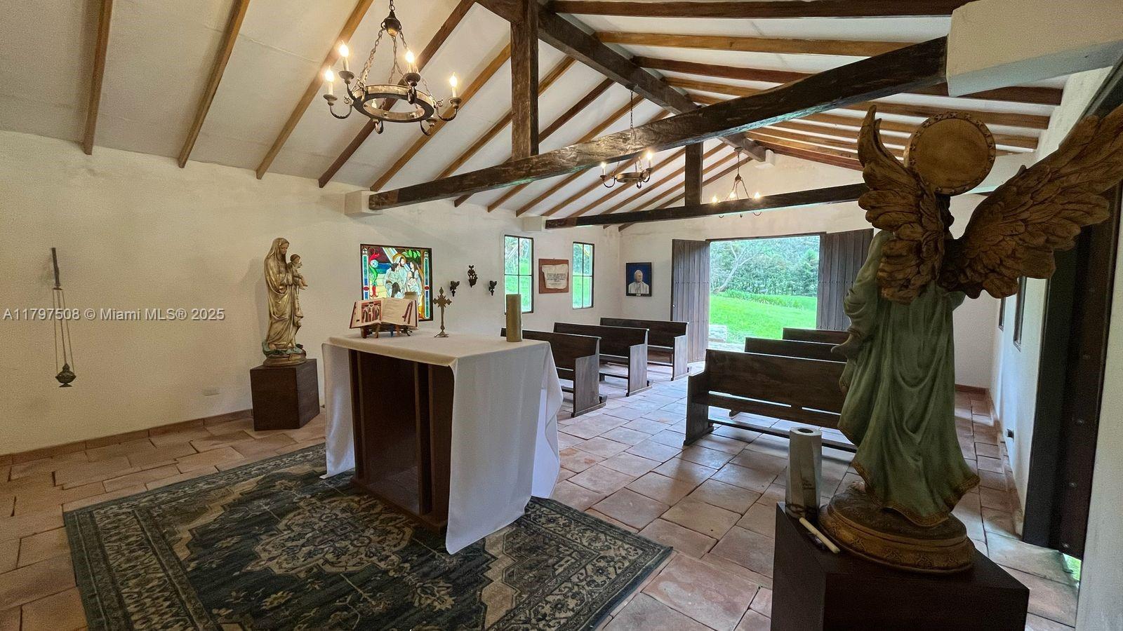 El Retiro - Residential