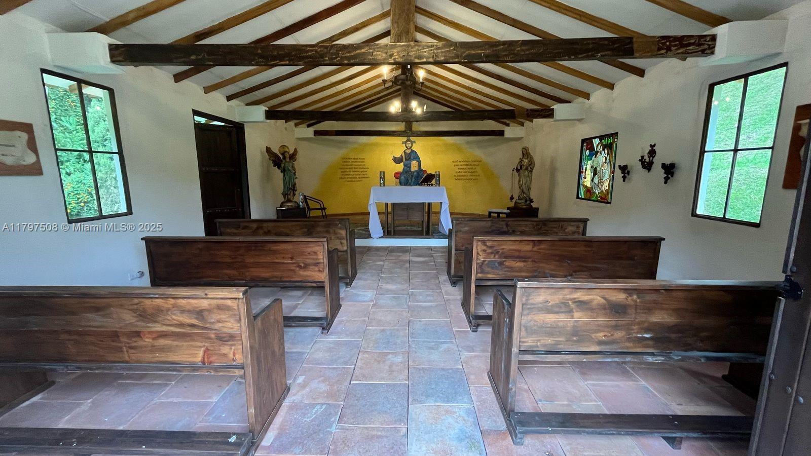 El Retiro - Residential